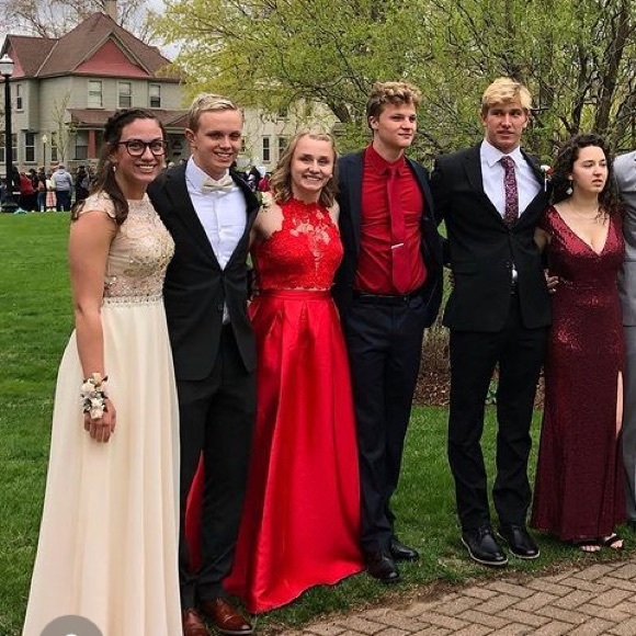 Red Prom Dress - Picture 1 of 6